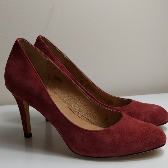 Corso Como Del Plum Suede Round Toe Pumps Sz 8.5 - Picture 1 of 7
